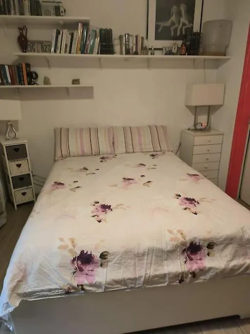Apartmán Dependance In Private Garden Id29923 Řím