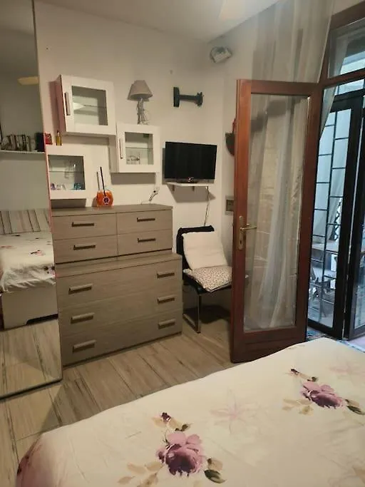 Dependance In Private Garden Id29923 Apartment Rome Italy