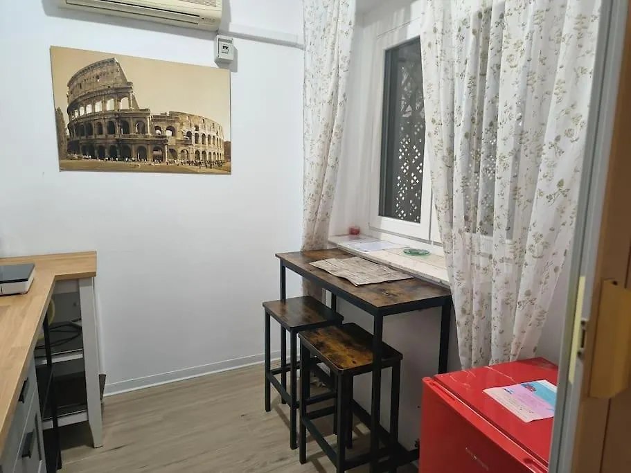 Dependance In Private Garden Id29923 Apartment Rome